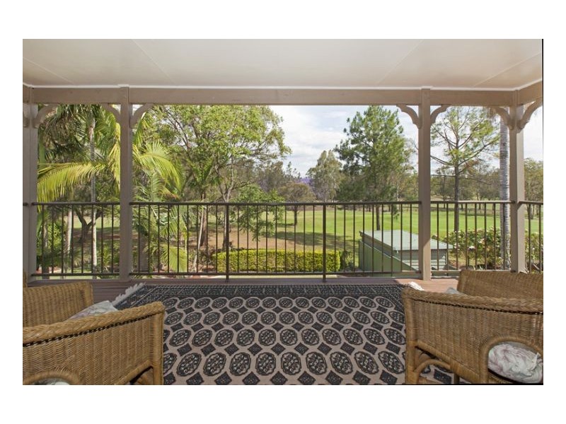 12 Westlake Drive, Mount Ommaney QLD 4074