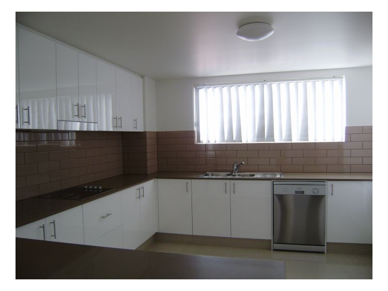 B07 Acacia Court, Robina QLD 4226