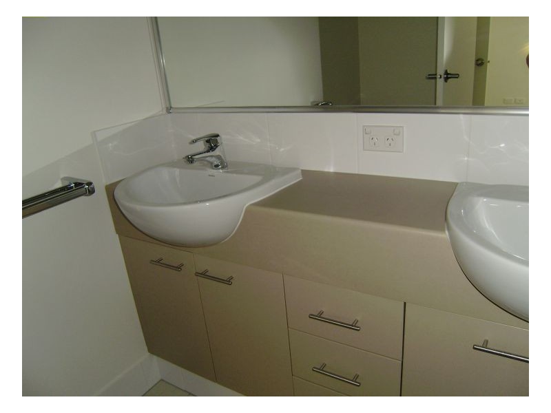 D05 Acacia Court, Robina QLD 4226