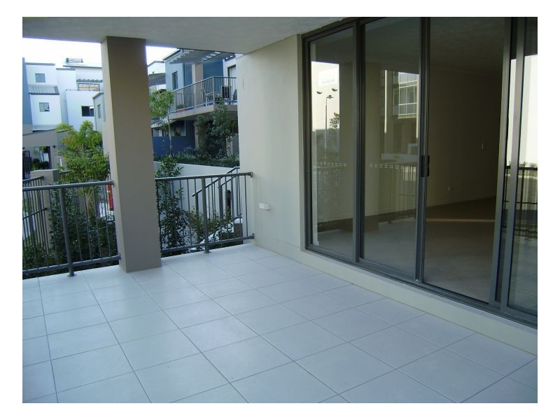B08 Acacia Court, Robina QLD 4226