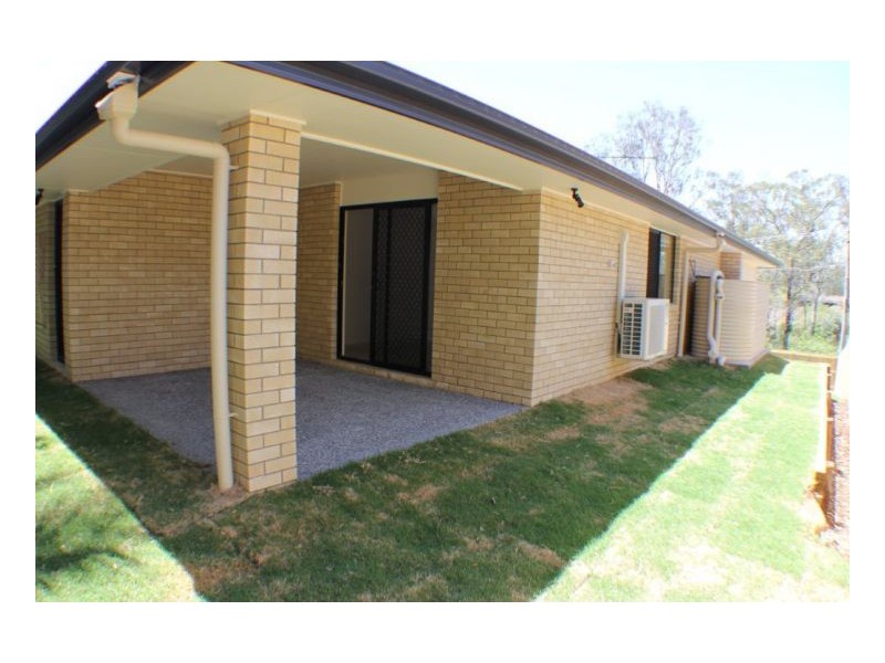 13 Lynch St,, Riverview QLD 4303