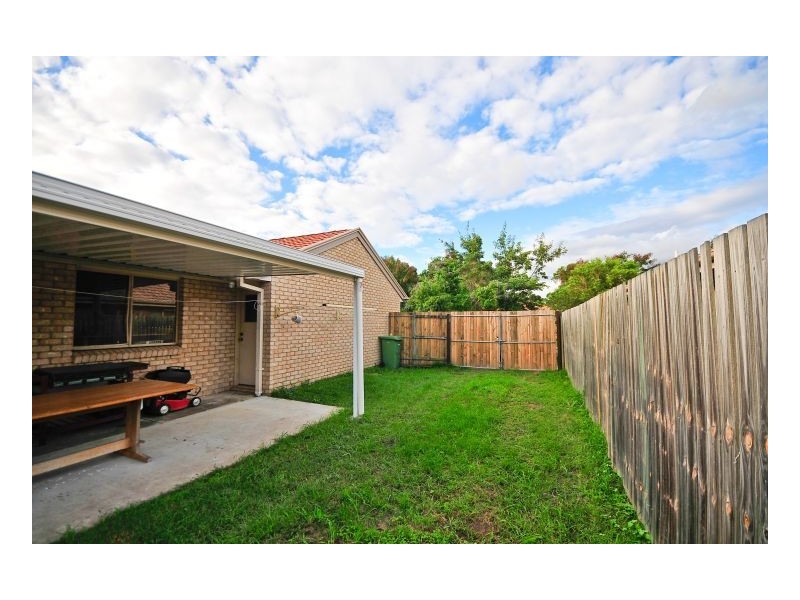 15 Cherrytree Pl, Waterford West QLD 4133