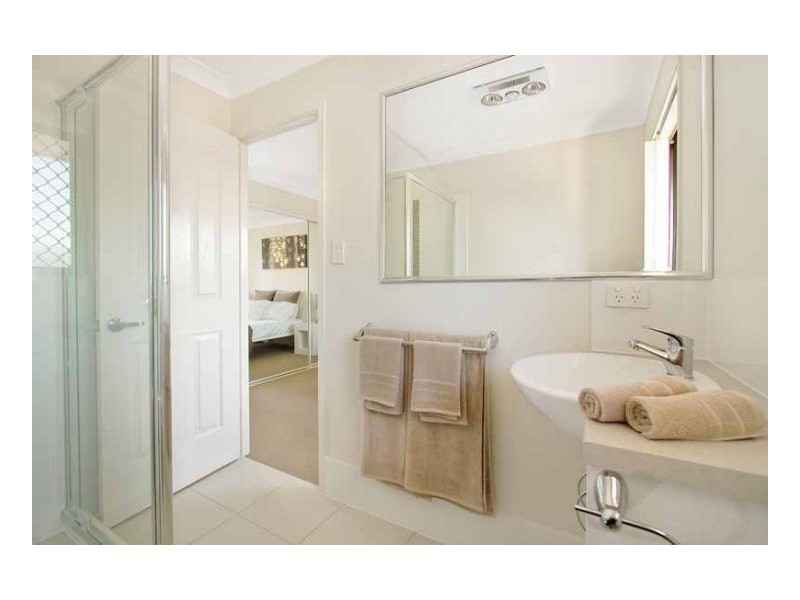 11/56 Sophie Place (or 104-110 Rockfield Road), Doolandella QLD 4077