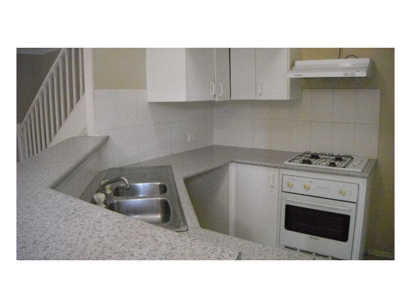 152/4 Bass St, Woodridge QLD 4114