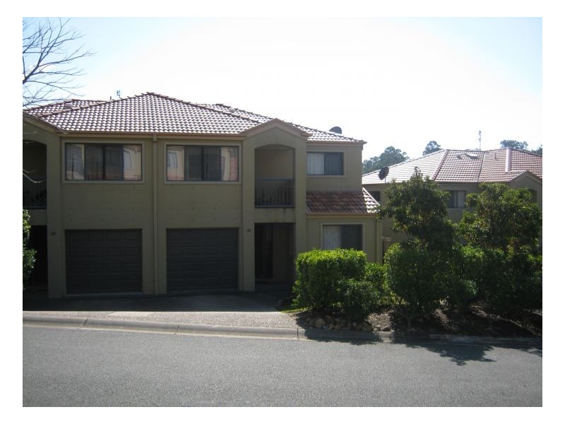 40 1-15 Santa Isobel Blvd, Pacific Pines QLD 4211