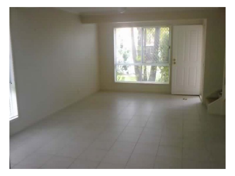 Unit 19 125 Pappas Way, Carrara QLD 4211