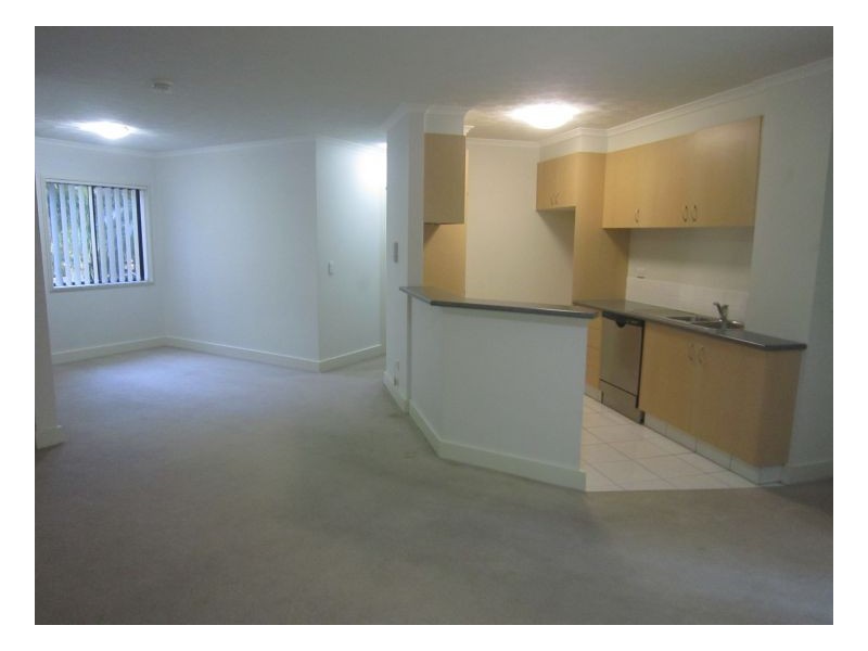 138 High Street, Southport QLD 4215