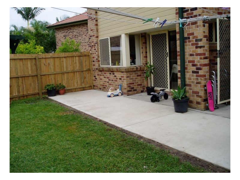 23 Tristan Court, Benowa QLD 4217