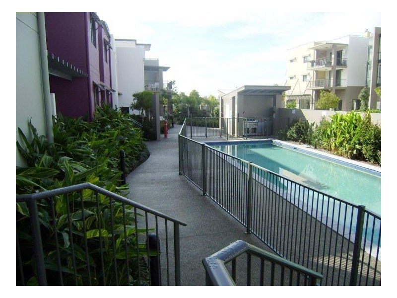 B02 1 Acacia Crt, Robina QLD 4226