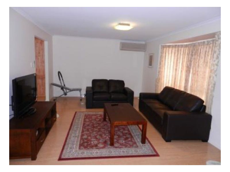 04 Chotai Place, Coopers Plains QLD 4108