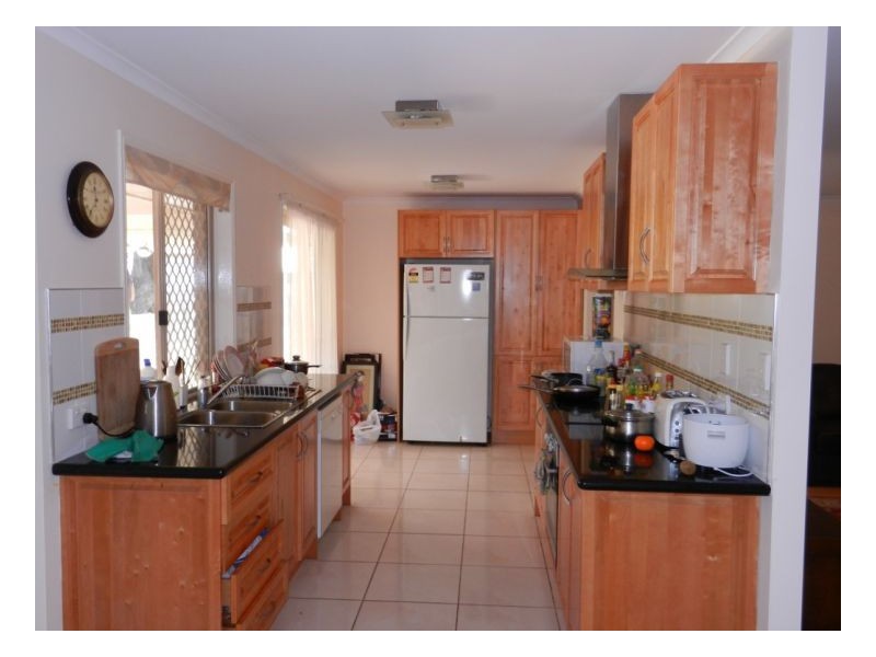 04 Chotai Place, Coopers Plains QLD 4108