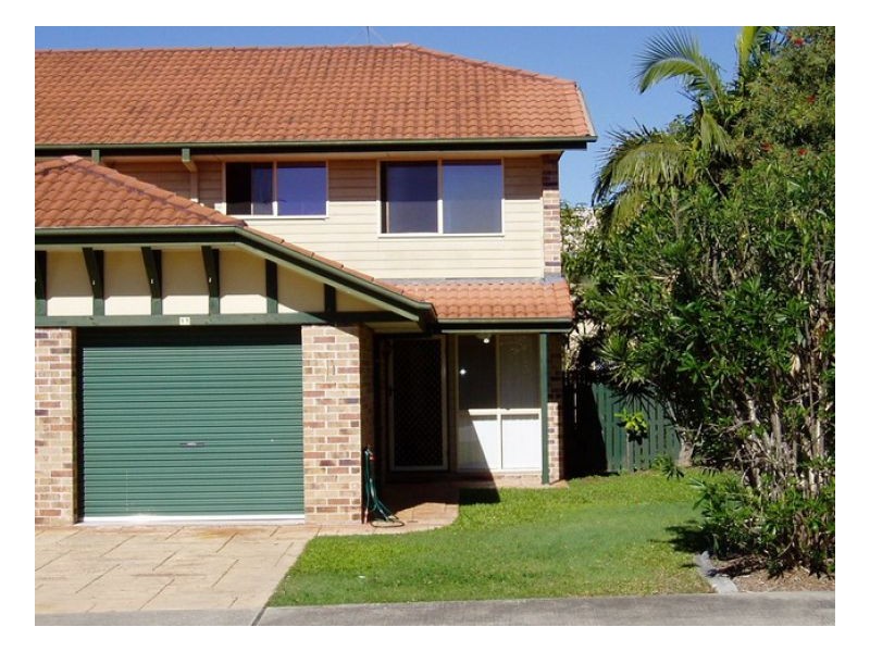 23 Tristan Court, Benowa QLD 4217