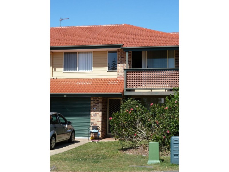 23 Tristan Court, Benowa QLD 4217