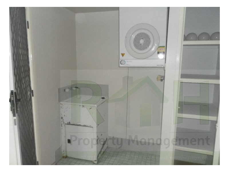 31 Defiance Road, Woodridge QLD 4114