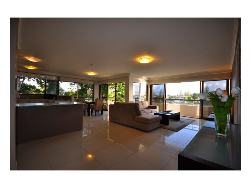 11/ 1 Peninsular Drive, Surfers Paradise QLD 4217