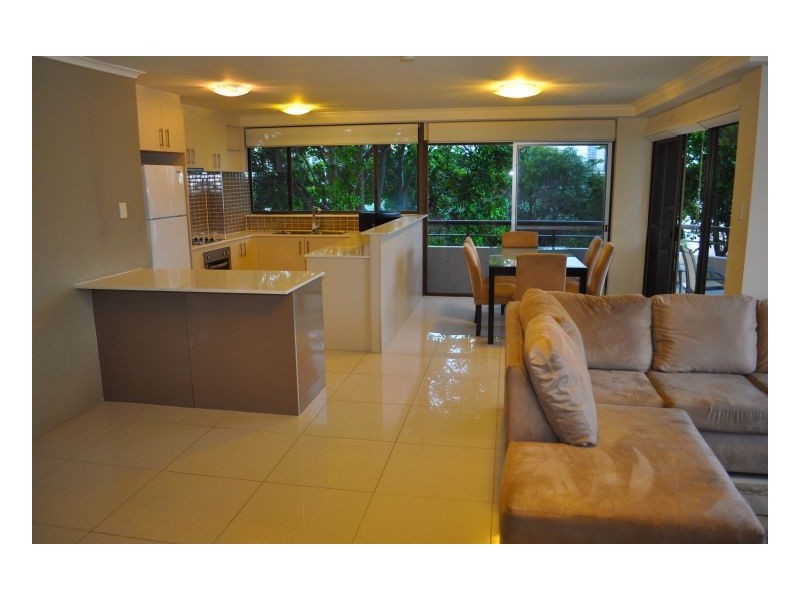 11/ 1 Peninsular Drive, Surfers Paradise QLD 4217