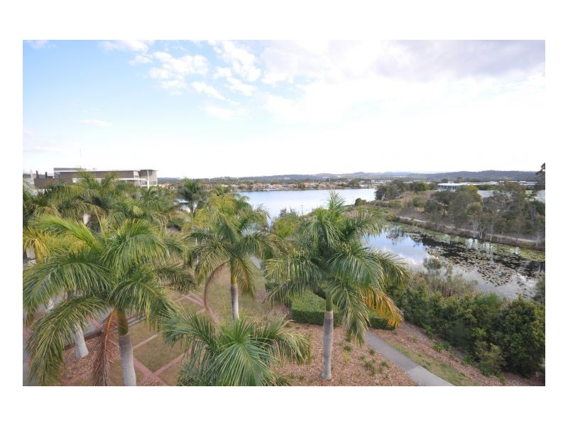 164 –  1 to 7 Moores Crescent, Varsity Lakes QLD 4227