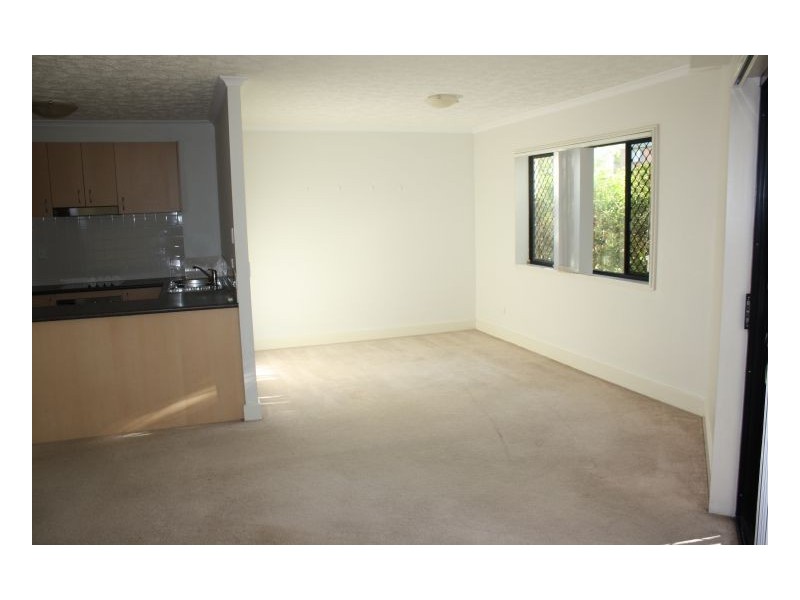 138 High Street, Southport QLD 4215