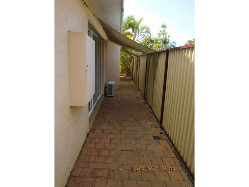 128 Benowa Road, Southport QLD 4215