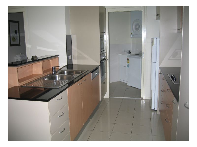 21-31 Cypress Ave, Surfers Paradise QLD 4217