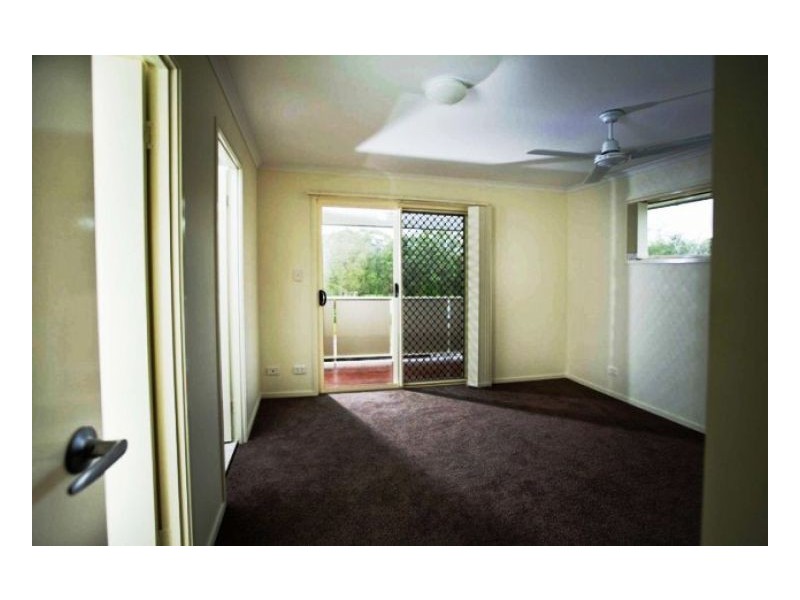 301 Elsie Street, Kallangur QLD 4503