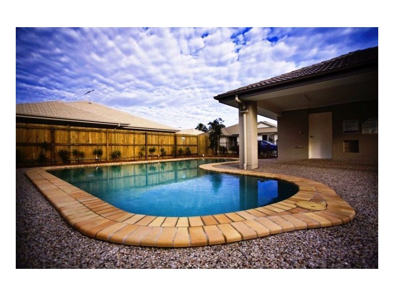 301 Elsie Street, Kallangur QLD 4503