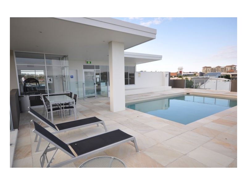 127 – 3 Moores Crescent, Varsity Lakes QLD 4227