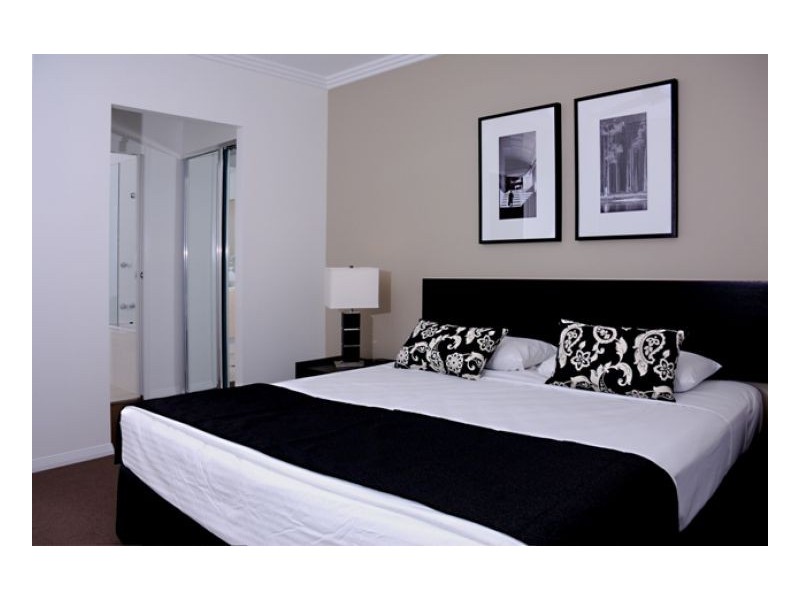 Varsity Lakes QLD 4227