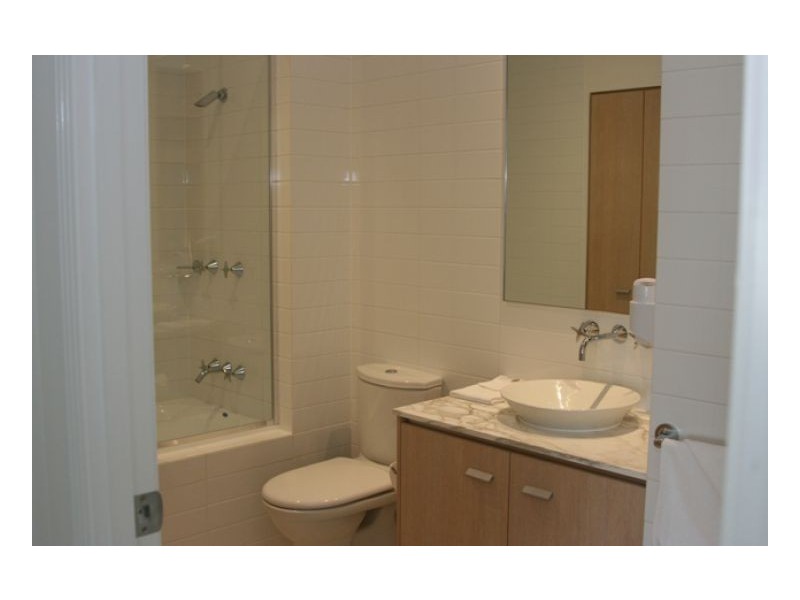 Varsity Lakes QLD 4227