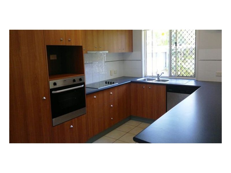 39/8 Zahner Place, Manly West QLD 4179