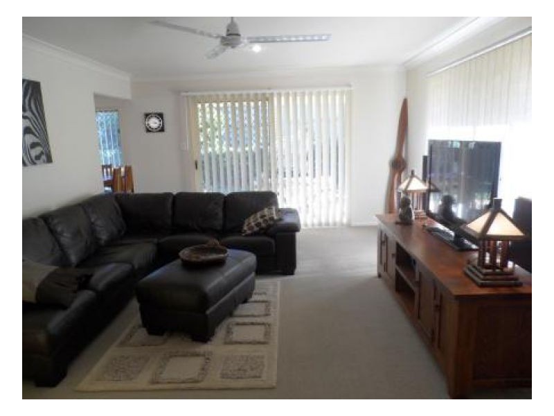 81 Network Drive, Wynnum West QLD 4178