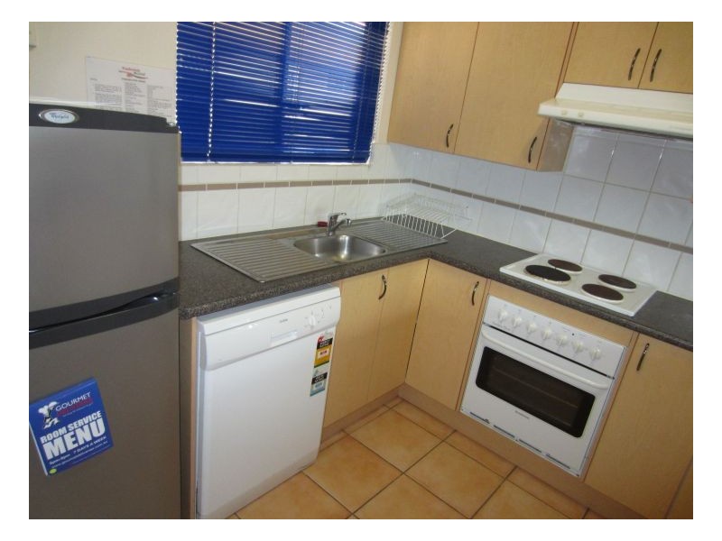 232/191 Mcleod Street, Cairns North QLD 4870