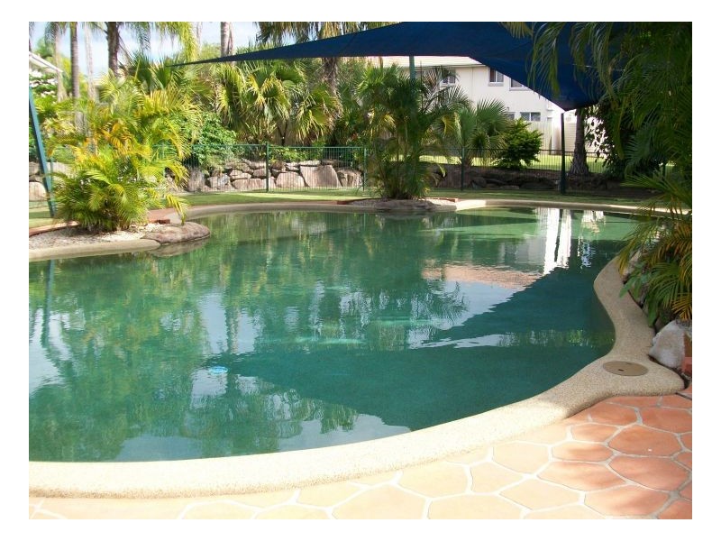 Unit 5 125 Pappas Way, Carrara QLD 4211