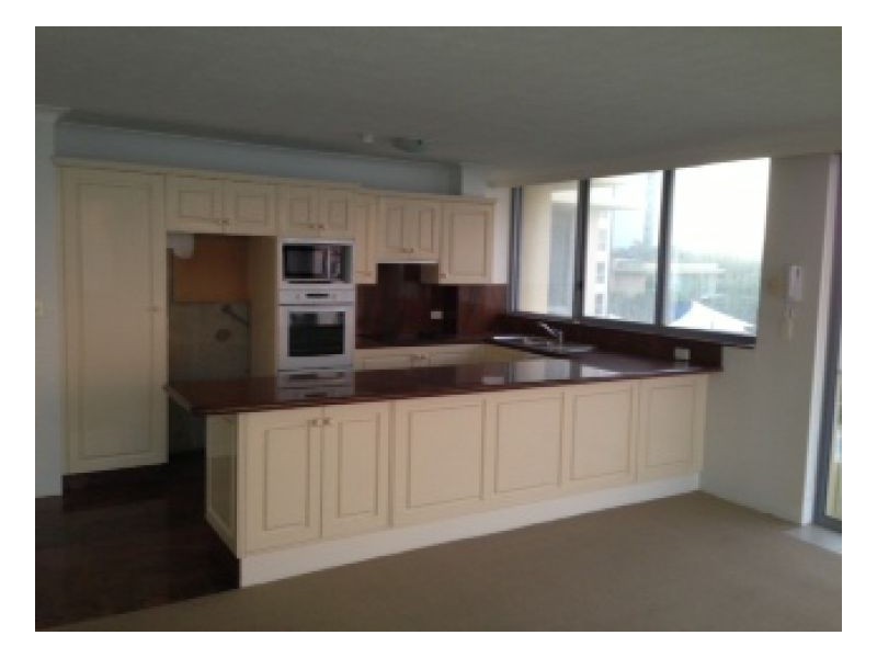 23 Northcliffe Terrace, Surfers Paradise QLD 4217