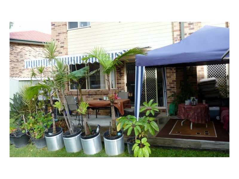 23 Tristan Court, Benowa QLD 4217