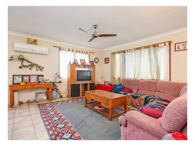 2 Tolverne St, Rochedale South QLD 4123