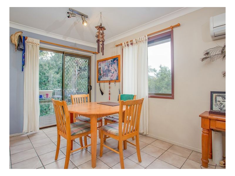 2 Tolverne St, Rochedale South QLD 4123