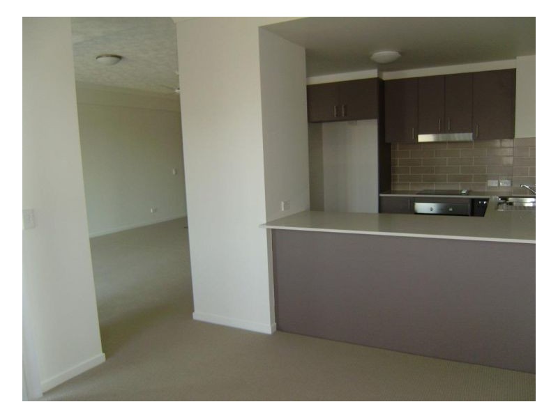 F09 2 Acacia Crt, Robina QLD 4226