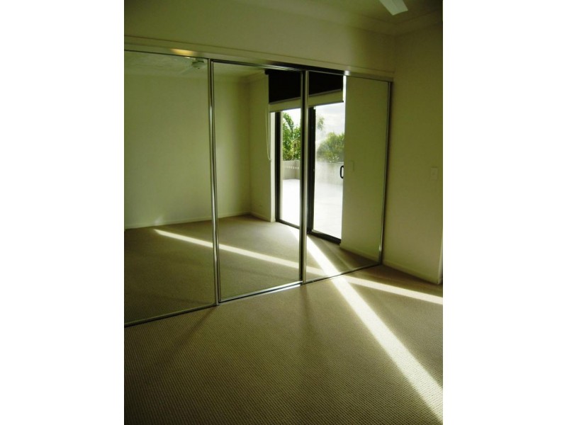 A05 1 Acacia Crt, Robina QLD 4226