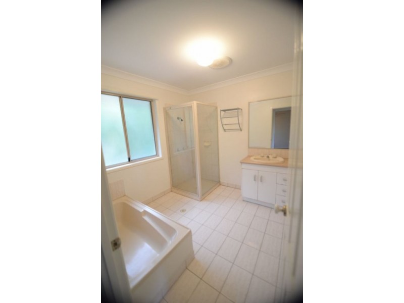 106 St Andrew St, Kuraby QLD 4112