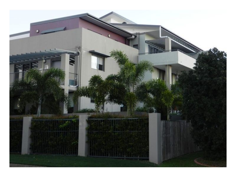 A07 1 Acacia Crt, Robina QLD 4226