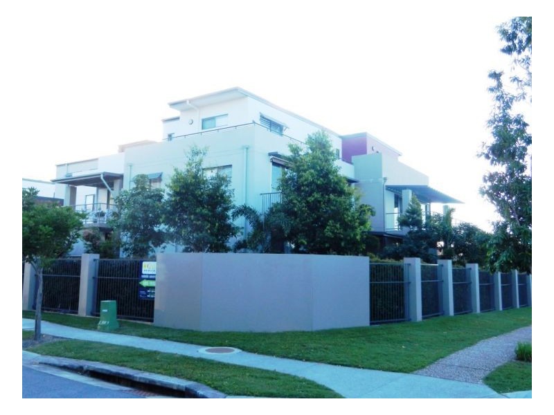 A07 1 Acacia Crt, Robina QLD 4226