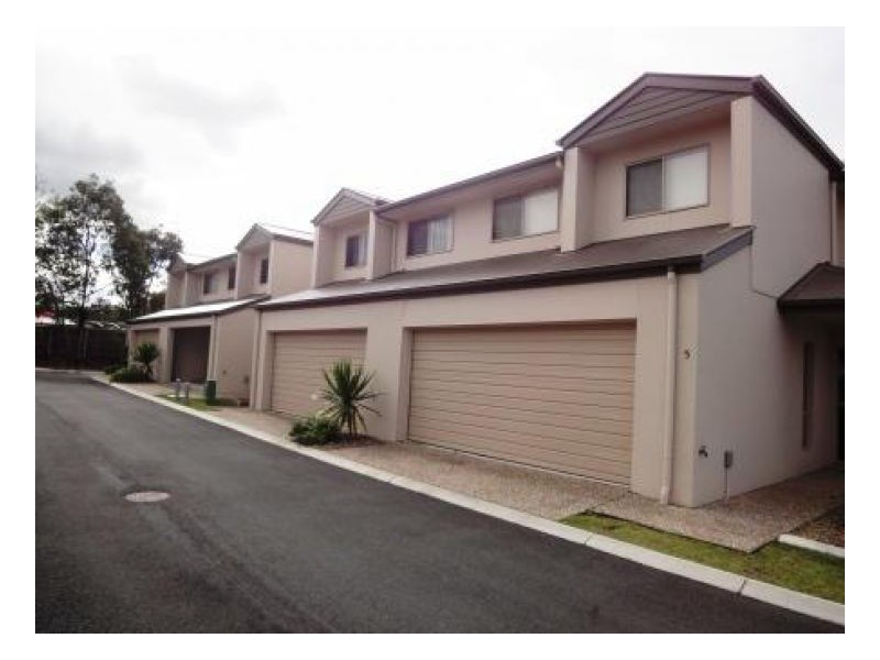 2 Weir Drive, Upper Coomera QLD 4209