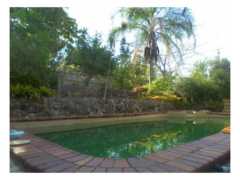 20 Nandala, Tanah Merah QLD 4128