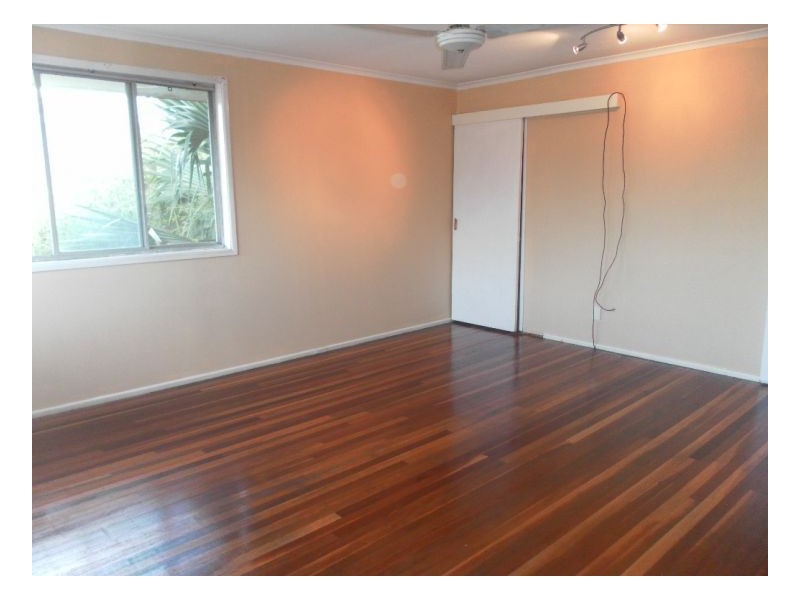 20 Nandala, Tanah Merah QLD 4128