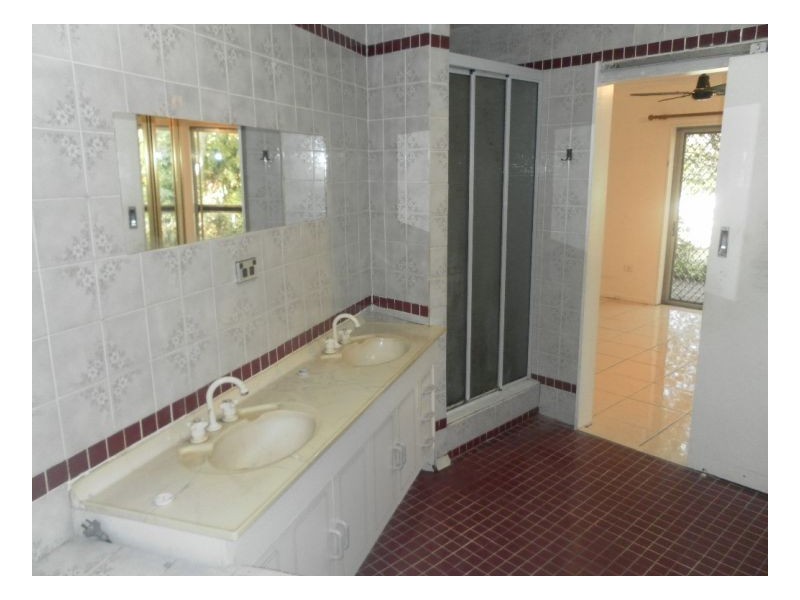 20 Nandala, Tanah Merah QLD 4128