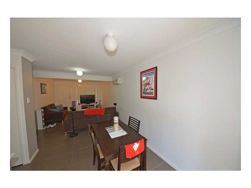02/38 Cooinda St, Eastern Heights QLD 4305
