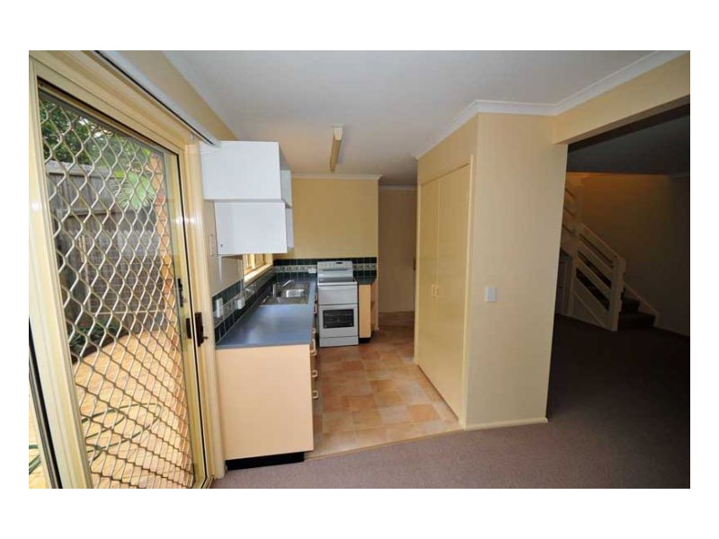 24 /13 Bailey Street, Collingwood Park QLD 4301