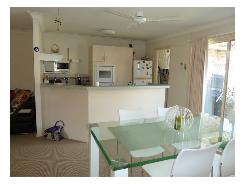 23 Tristan Court, Benowa QLD 4217