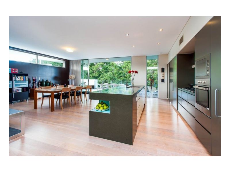 10 Dowse Street, Paddington QLD 4064